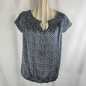 Ann Taylor Navy & White Geometric Print Cap Sleeve Top Size XSmall